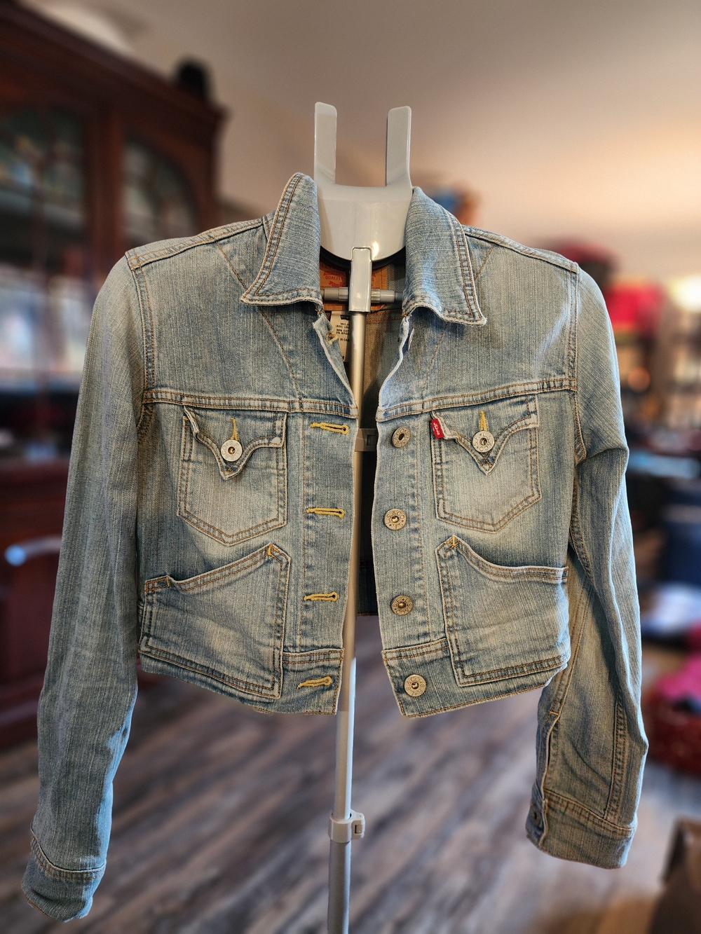Levi's Faded Light Blue Cropped Denim Jacket